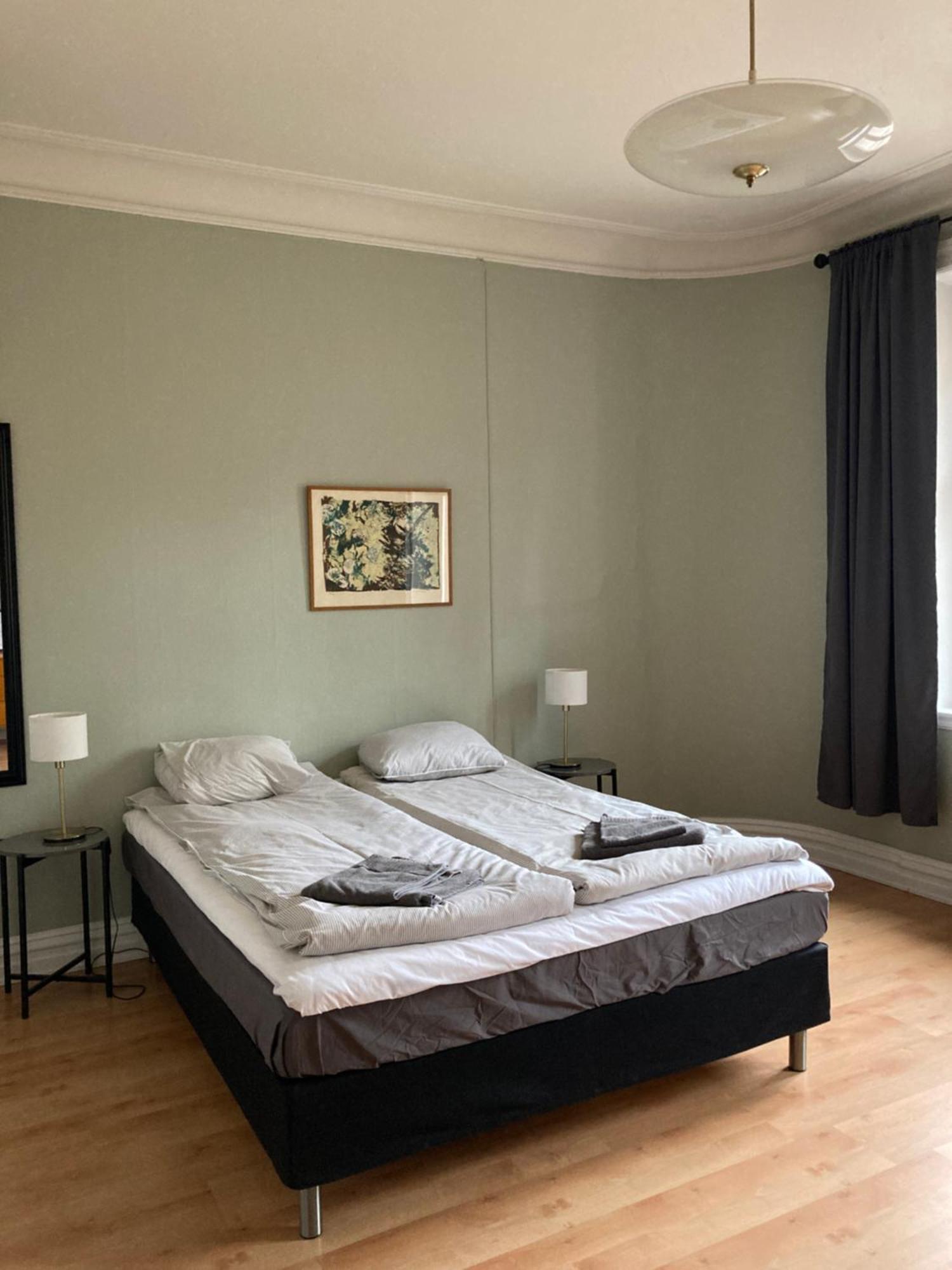 Hellidens Slott Hotel Тидахолм Екстериор снимка